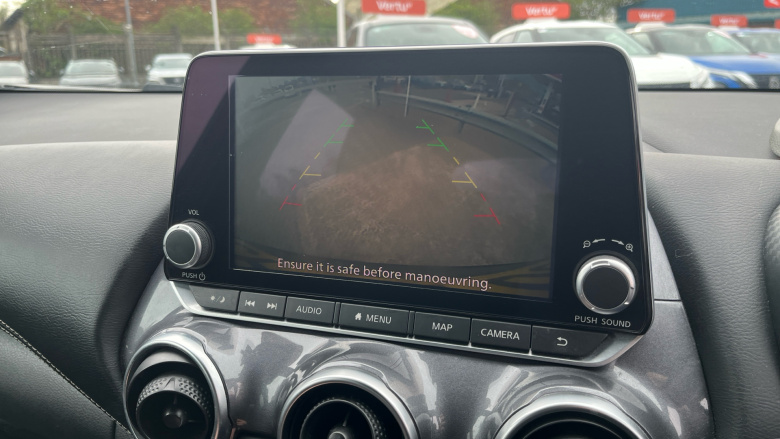 Nissan Juke 1.6 Hybrid N-Connecta 5dr Auto Hybrid Hatchback